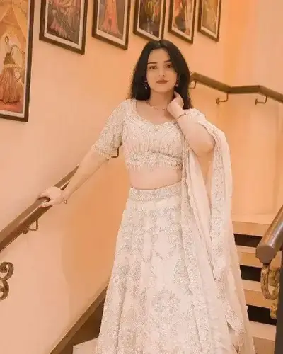 Escort Service In Mundargi